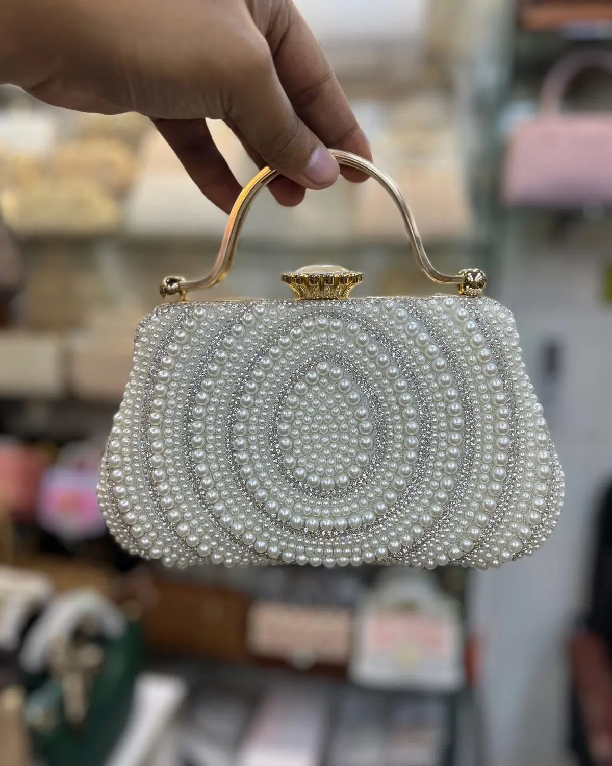 Royal Pearl Wedding Clutch - Elegant Bridal Collection